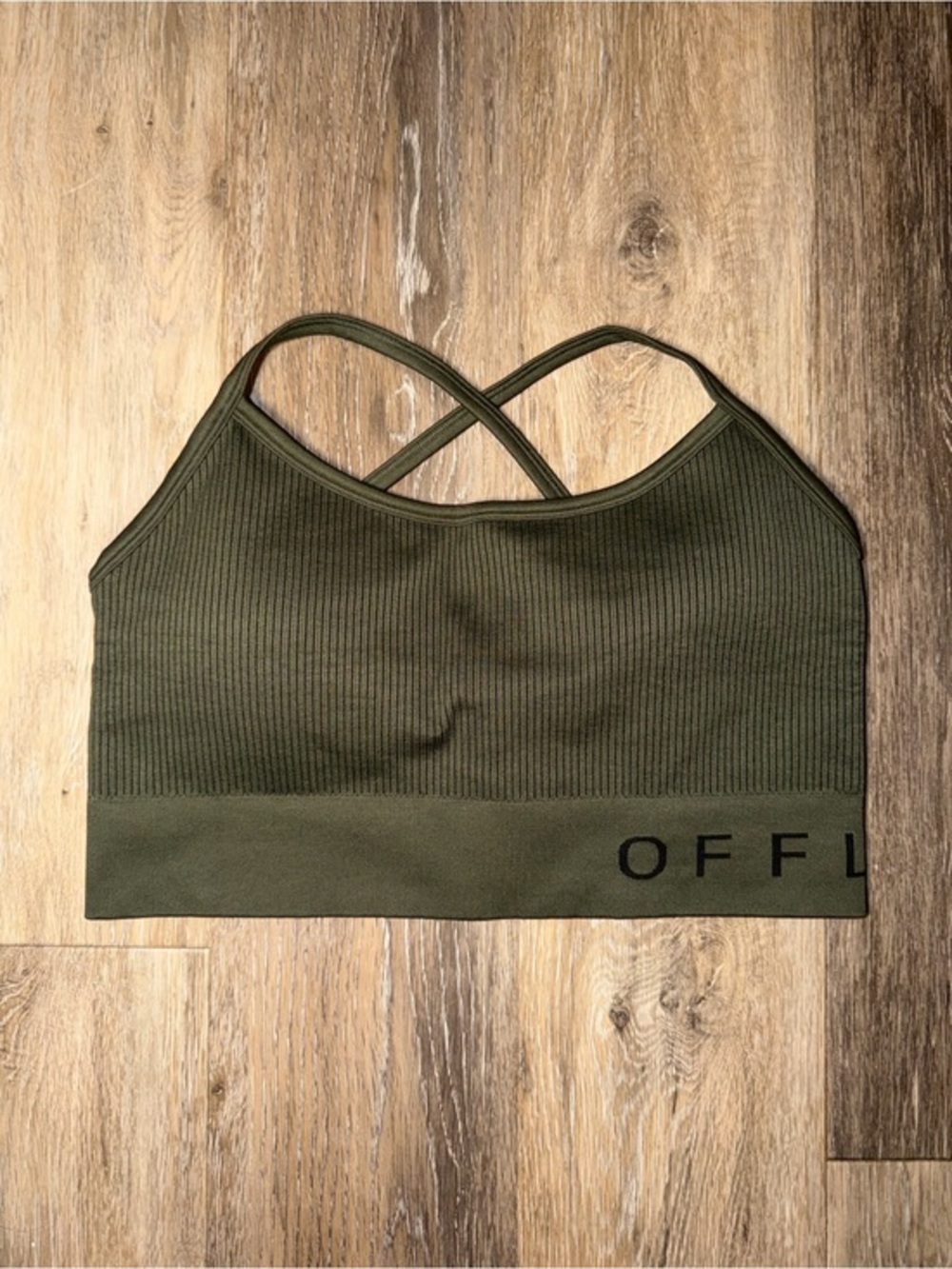 NWOT OFFLINE by Aerie Women’s Ribbed Olive Green Seamless Sports Bra